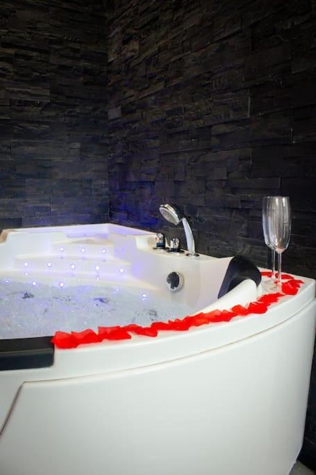 Apartment L'escapade - Jacuzzi & Terrasse Albertville