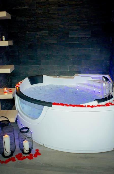 L'escapade - Jacuzzi & Terrasse * Albertville